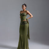 LOOK 02